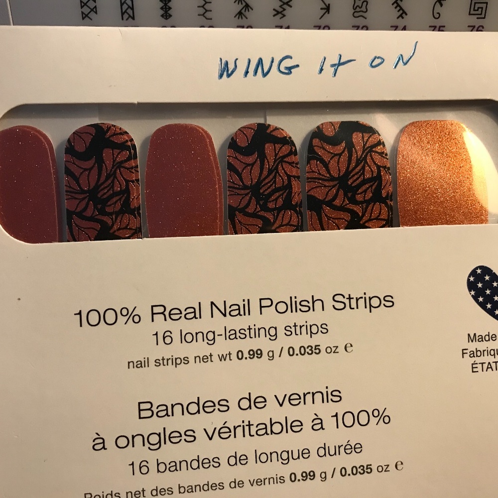 Color Street   Polished Nail Strips